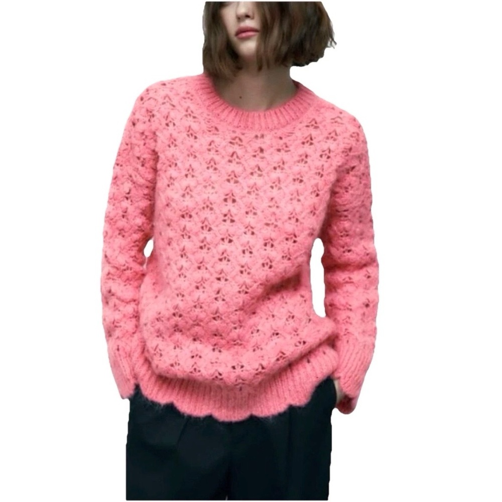 ZARA Oversized Scallop Hem Chunky Knit Sweater Size M-L